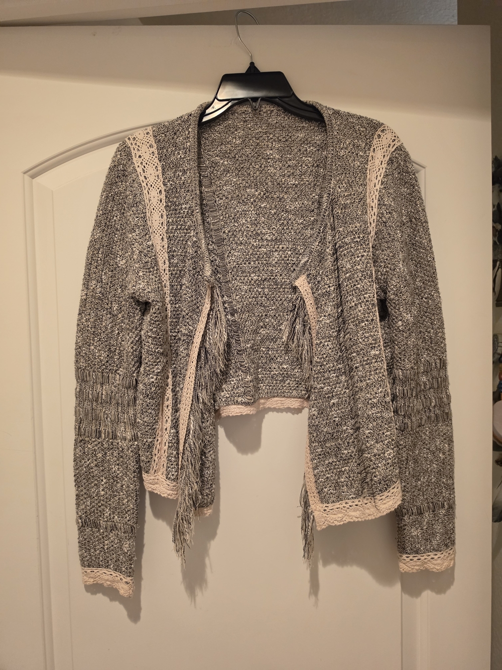Women’s Open-Front Gray Knit Sweater with Cream Trim